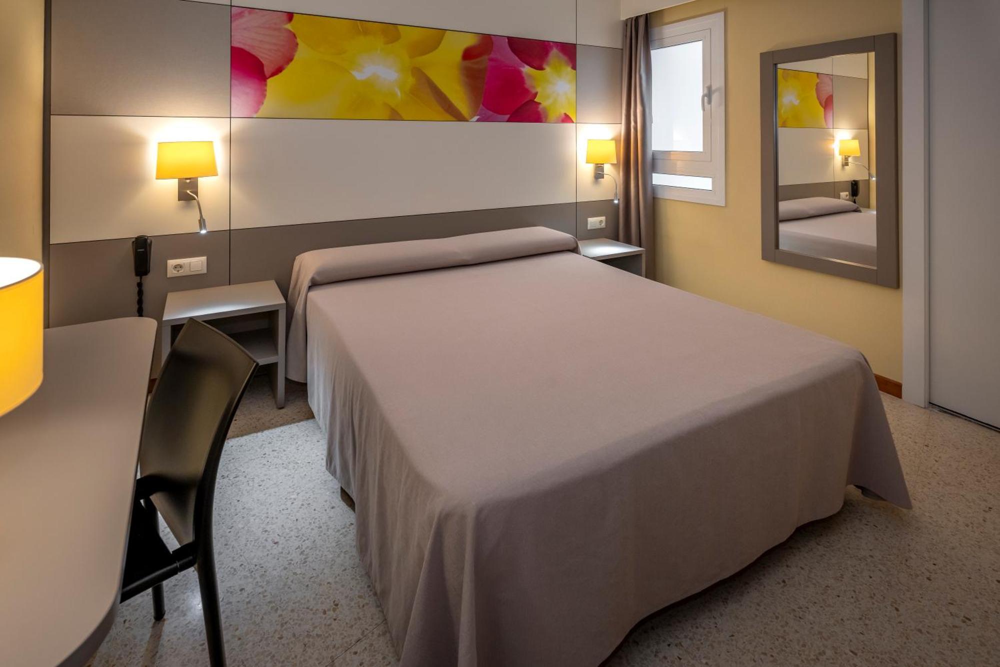 Hotel Sabiote ปิเนดาเดมาร์ ภายนอก รูปภาพ