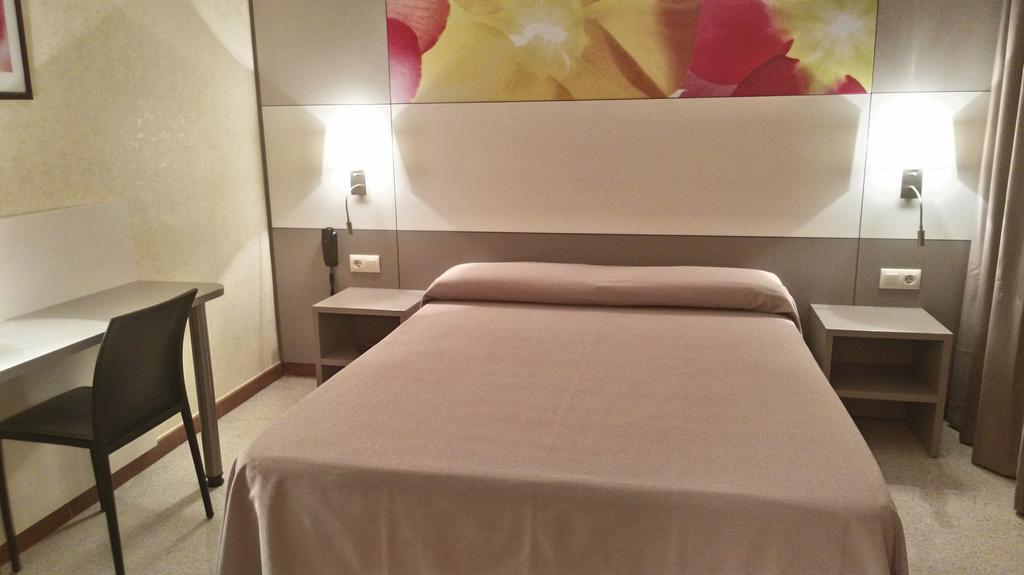 Hotel Sabiote ปิเนดาเดมาร์ ภายนอก รูปภาพ