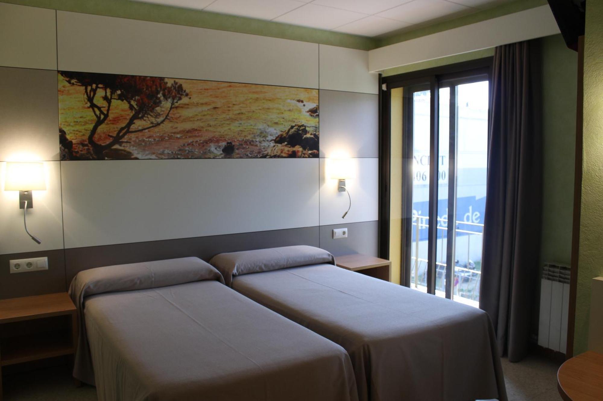 Hotel Sabiote ปิเนดาเดมาร์ ภายนอก รูปภาพ