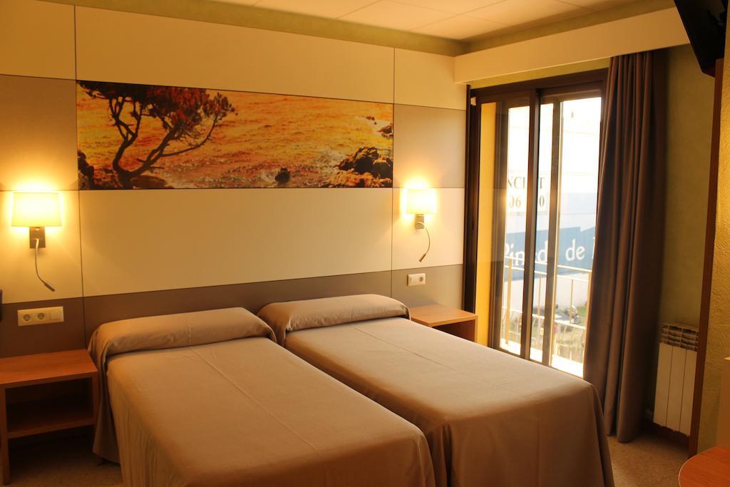 Hotel Sabiote ปิเนดาเดมาร์ ภายนอก รูปภาพ
