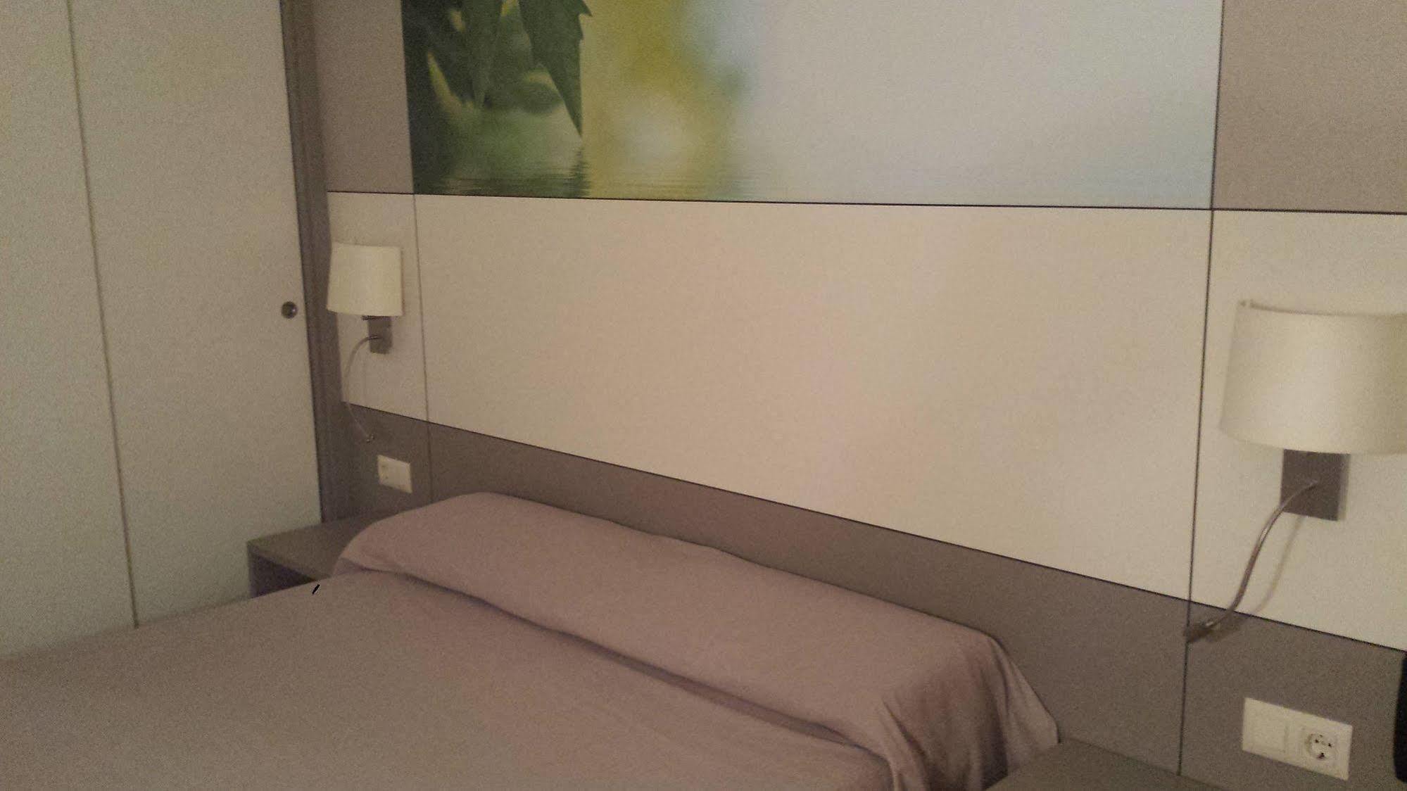 Hotel Sabiote ปิเนดาเดมาร์ ภายนอก รูปภาพ